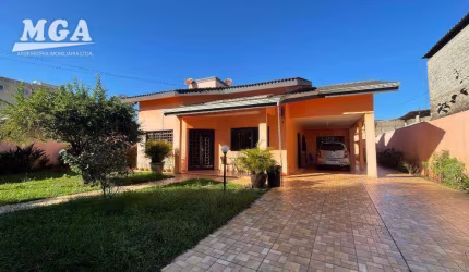 Casa com 3 dormitórios à venda, 298 m² por R$ 990.000,00 - Jardim Panorama - Foz do Iguaçu/PR