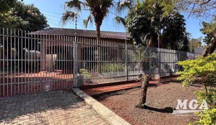 Casa com 4 dormitórios à venda, 428 m² por R$ 1.600.000,00 - Jardim Alice I - Foz do Iguaçu/PR
