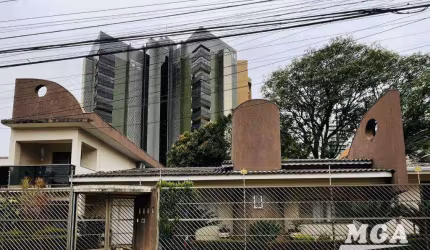 Casa com 3 dormitórios à venda, 270 m² por R$ 1.200.000,00 - Centro - Foz do Iguaçu/PR