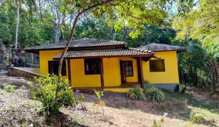 Casa em Condomínio na reserva sapiranga