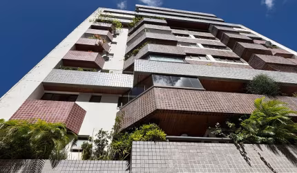 Apartamento 3/4 01 Suíte 02 Garagens a Venda no Caminho das Arvores Salvado Bahia