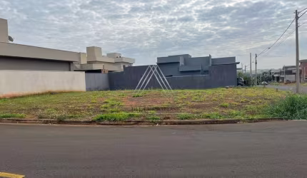 Terreno em Condomínio à Venda em São José do Rio Preto-SP - Residencial Maria Júlia - 283m² de Área