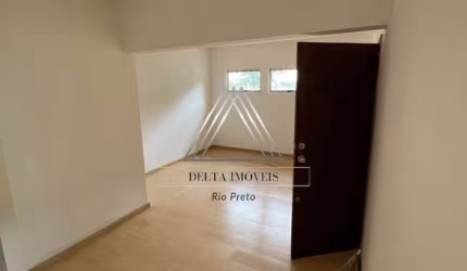 Imperdível casa à venda em São José do Rio Preto-SP, Santos Dumont: 5 quartos, 1 suíte, 2 salas, 3 banheiros, 2 vagas, 170m².