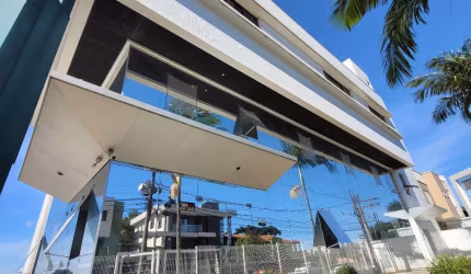 Prédio Comercial 710m²