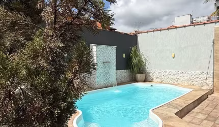Casa disponível para VENDA no Mirante das Agulhas