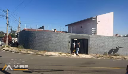 Sobrado com 4 dormitórios para alugar, 140 m² por R$ 3.280,00/mês - Jardim Interlagos - Hortolândia/SP