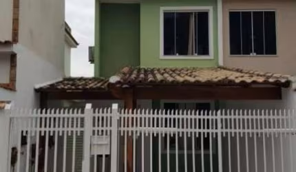 CASA A VENDA COM 2 QUARTO, SENDO 1 SUITE NO BAIRRO DE FÁTIMA - BF139