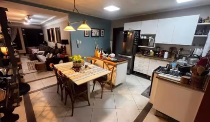 CASA A VENDA COM SUÍTE NO BAIRRO JARDIM TIRADENTES  - JT852