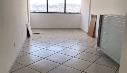 Sala comercial em andar para aluguel,  Aterrado, Volta Redonda - ED1411