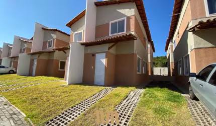 Casa Duplex com 02 Quartos para Venda e Locação | Condomínio Fechado - Zona Leste