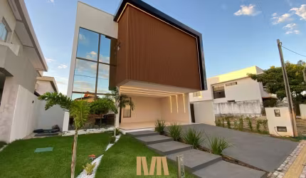Casa Duplex Alto Padrão com 225m² à Venda | Condomínio Terras Alphaville
