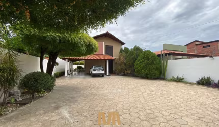 Casa Duplex Com 586m² à Venda no bairro Macaúba