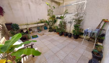 Bela Vista | Reformado | Quintal | 64 m² | Shopping Frei Caneca.