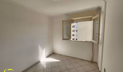 Santa Cecilia |1 quarto| | 1 vaga | Andar alto| 35M| Metro Marechal