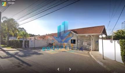 Linda Casa com planejados - 3 dorms - Cond. Porto Seguro -  Jd Ipes - Cotia/SP