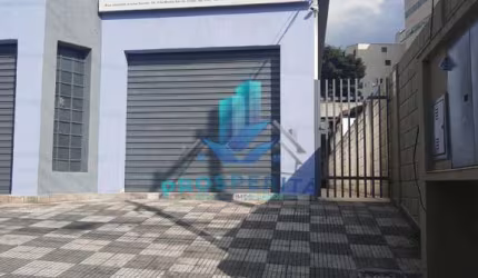 Prédio com 3 Salas - ÁREA TOTALMENTE COMERCIAL -Centro   - COTIA/SP
