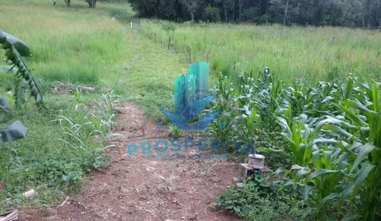 Vende-se terreno perfeito para área de lazer - Salto de Ibíuna/SP