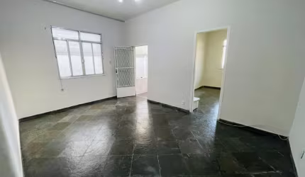 Casa linear com 2 quartos e 1 vaga Penha