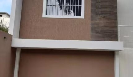 Casa à venda no bairro Botujuru em Mogi das Cruzes - SP.