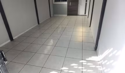 Casa à venda na Vila Caputera, em Mogi das Cruzes.