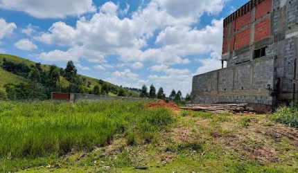 Terreno à venda no Condomínio Alto Padrão Residencial Entreserras em Santa Izabel - SP