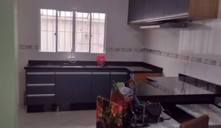 Excelente sobrado à venda na Vila Monte Sion em Suzano - SP