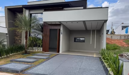 Casa a Venda no Condomínio Mantova em Indaiatuba-SP