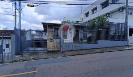Casa com 3 quartos à venda na Rua Antônio Rodrigues, Seminário, Curitiba, 300 m2 por R$ 1.399.500