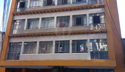 Apartamento com 2 quartos para alugar na Alameda Doutor Muricy, 45, Centro, Curitiba, 68 m2 por R$ 2.640