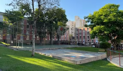 Apartamento com 3 quartos para alugar na Rua Eduardo Carlos Pereira, 4125, Novo Mundo, Curitiba, 73 m2 por R$ 1.700