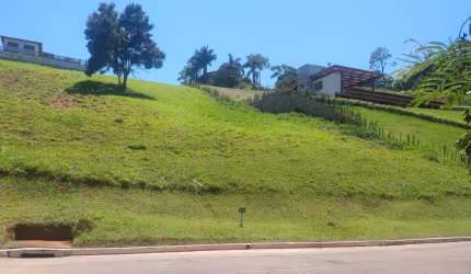 Condomínio ALTO PADRÃO - VILLAGE PARAHYBUNA