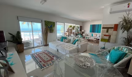 Apartamento Porteira fechada de Alto Padrão Frente ao Mar no Guarujá – 3 Vagas e Lazer Completo