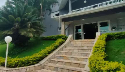 Casa com 6 quartos à venda na Avenida das Cerejeiras, 843, Condomínio Jardim das Palmeiras, Bragança Paulista, 437 m2 por R$ 3.400.000