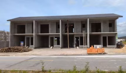 Casa com 2 suítes em Sertão do Maruim - São José - SC