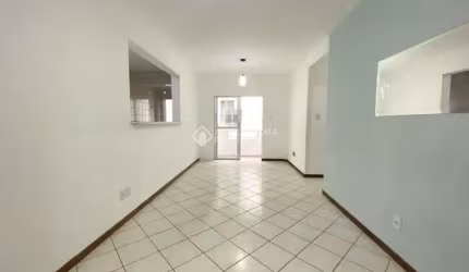 Apartamento com 3 quartos em Carvoeira - Florianópolis - SC