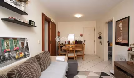 Apartamento com 2 quartos em Trindade - Florianópolis - SC