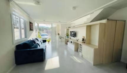 Casa com 3 suítes em Santo Antonio de Lisboa - Florianópolis - SC
