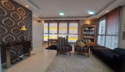 Sala com 38 metros quadrados em Trindade - Florianópolis - SC