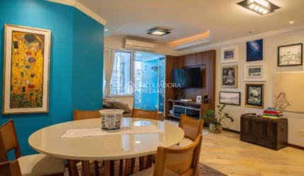 Apartamento com 3 quartos em Centro - Florianópolis - SC