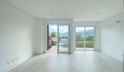 Imóvel para venda possui 96 metros quadrados com 3 quartos em João Paulo - Florianópolis - SC