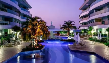 Cobertura com 3 quartos em Canasvieiras - Florianópolis - SC