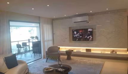 Apartamento para venda tem 187 metros quadrados com 4 quartos