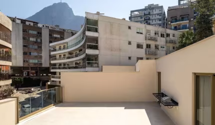 Duplex para venda com 265 metros quadrados com 4 quartos em Lagoa - Rio de Janeiro - RJ