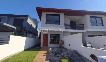 Casa com 3 quartos à venda na Rua do Trapiche, 303, Campeche, Florianópolis por R$ 1.067.000