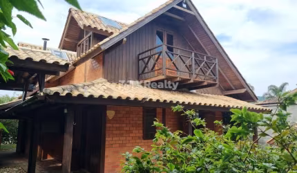 Casa com 3 quartos à venda na Servidão Quadros, 525, Rio Tavares, Florianópolis por R$ 2.020.000