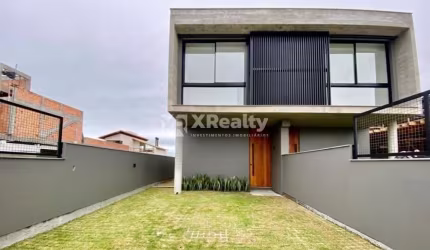 Casa com 3 quartos à venda na Rua Jardim 600, 33, Campeche, Florianópolis por R$ 1.750.000