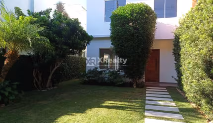 Casa com 2 quartos à venda na Servidão Águia Dourada, 31, Campeche, Florianópolis por R$ 1.180.000