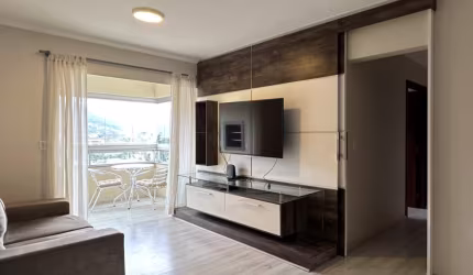 Apartamento em Canasvieiras – Rentabilidade Garantida na Alta Temporada e Movimento o Ano Todo