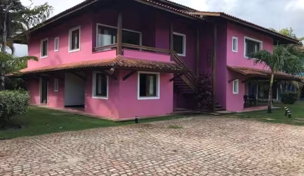 Apartamento luxo mobiliado, a 300 m da praia do Mutá
