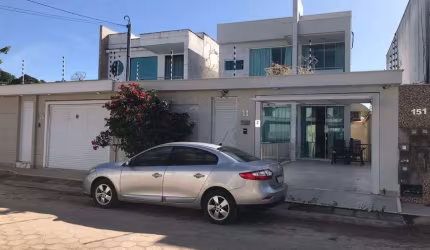 Linda  duplex com 4 suítes na Praia de Taperapuan